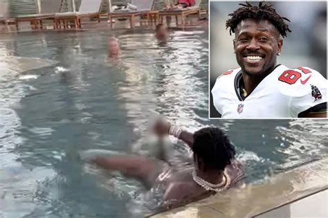 antonio brown leaked|Antonio Brown Takes to Twitter After Disturbing Hotel Pool Video。